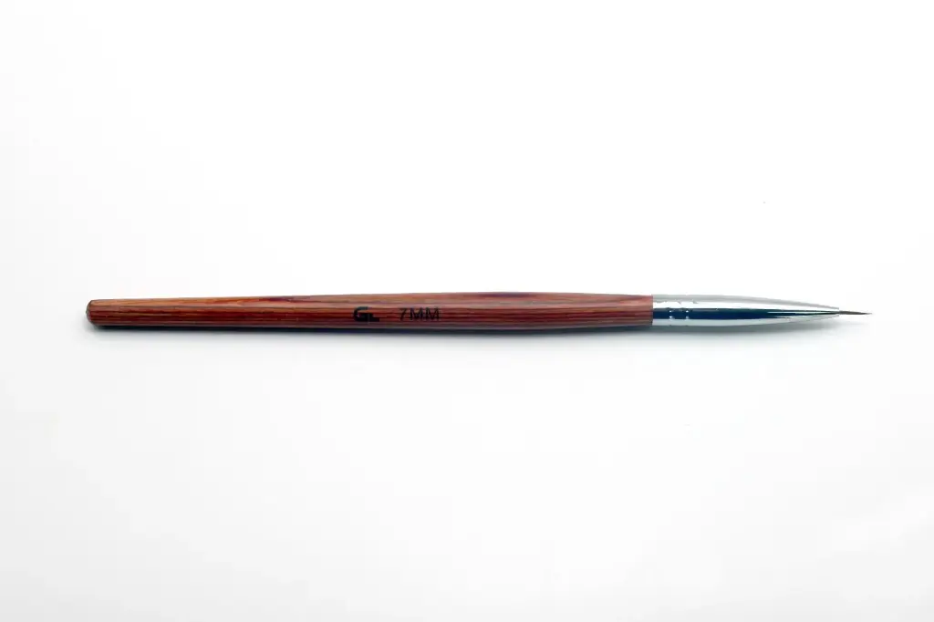 Rose wood Nail Brush Liner №7